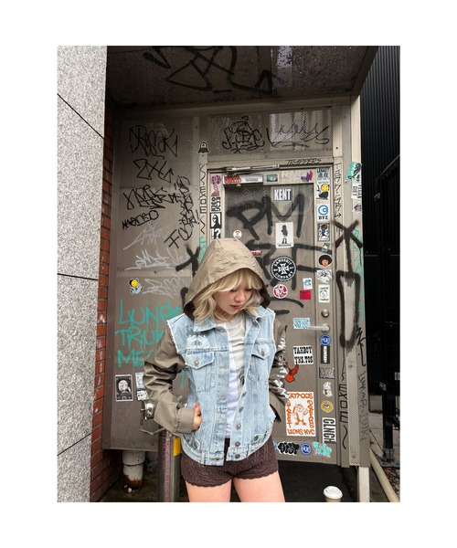 Desigual（デシグアル） デニムジャケット gジャン ミッキー＆ミニー