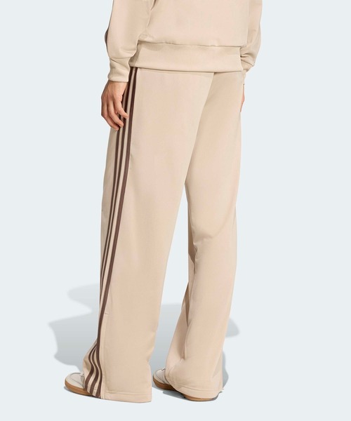 ワイドパンツ パンツ 「adidas（アディダス）」FIREBIRD LOOSE TRACK PANTS レディースの画像