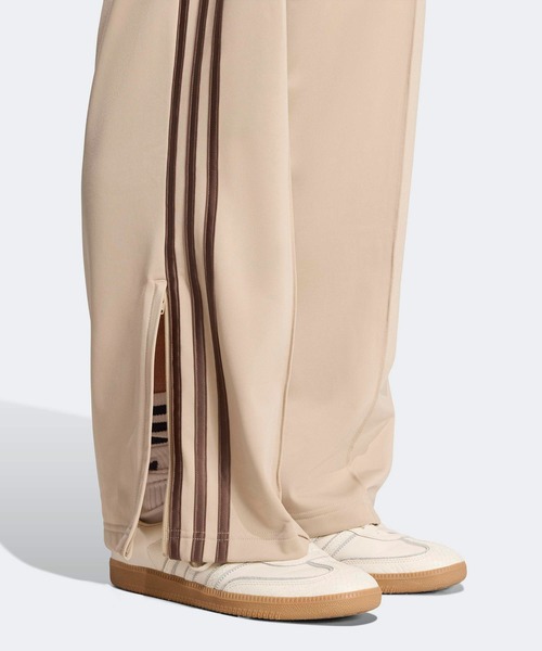 ワイドパンツ パンツ 「adidas（アディダス）」FIREBIRD LOOSE TRACK PANTS レディースの画像