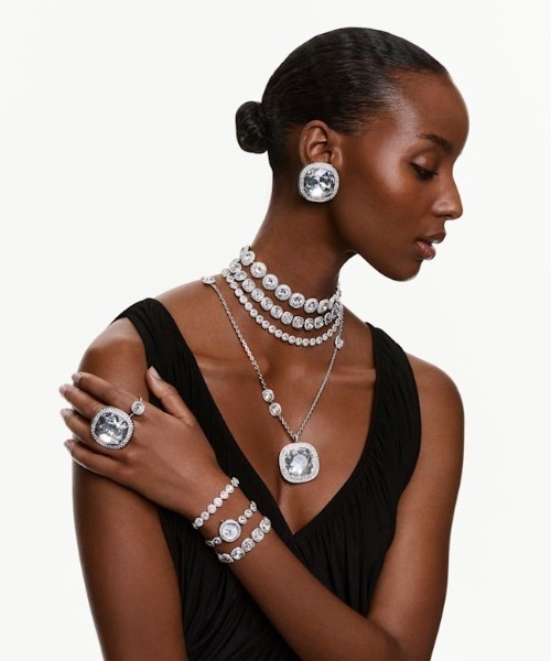 SWAROVSKI（スワロフスキー） ネックレス 「公式」「スワロフスキー