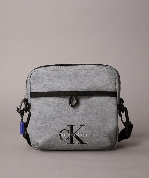 Calvin Klein（カルバン・クライン） ショルダーバッグ クロスボディ