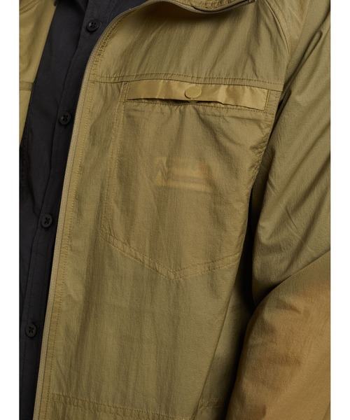 バートン BURTON ナイロンジャケット タグつき BURTON ジャケット ナイロンジャケット 撥水素材 パッカブル仕様