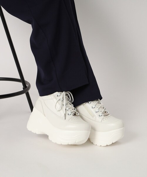Foundry Mews スニーカー 「Foundry Mews/ファウンドリー