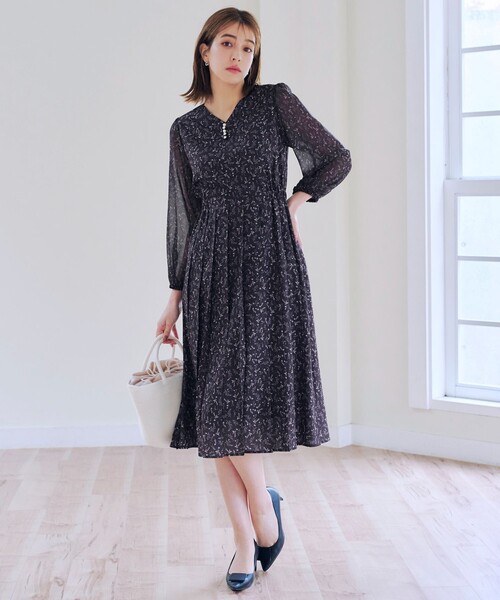 Tiaclasse ワンピース 「洗える」花柄シフォン袖ワンピース : ZOZOTOWN