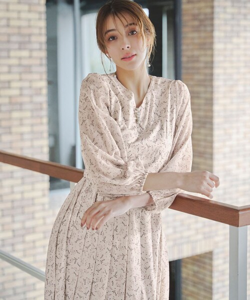 Tiaclasse ワンピース 「洗える」花柄シフォン袖ワンピース : ZOZOTOWN