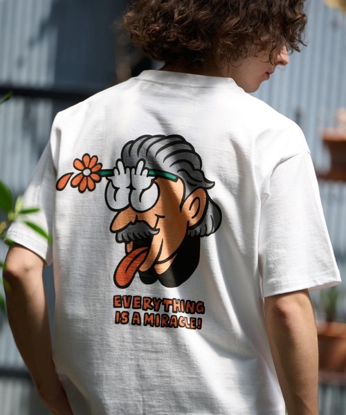 UN-FILLED tシャツ mt9099- GERBERA HAND POP ART -HEAVY WEIGHT