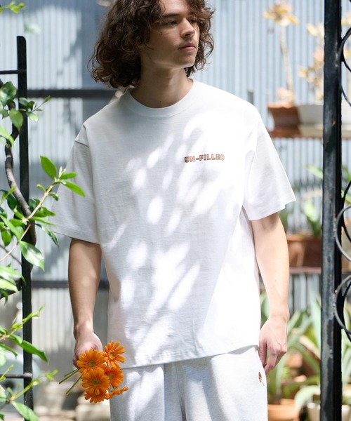 UN-FILLED tシャツ mt9099- GERBERA HAND POP ART -HEAVY WEIGHT
