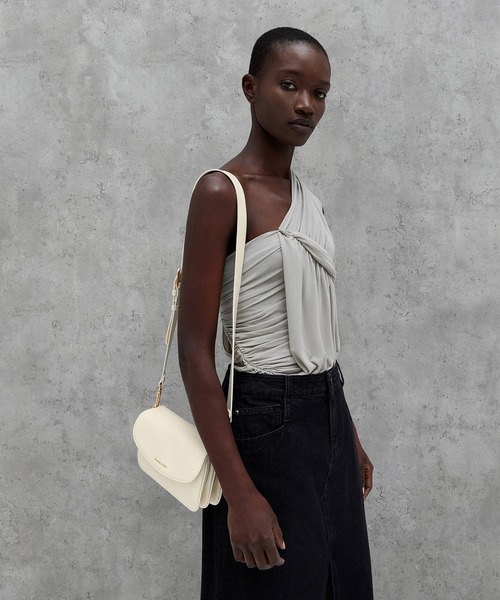 CHARLES ＆ KEITH（チャールズ&キース） ショルダーバッグ バッグ Caia