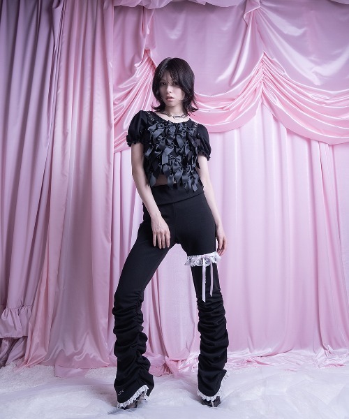 AVENCHUMU トップス Tops – AVENCHUMU （アバンチュウム）