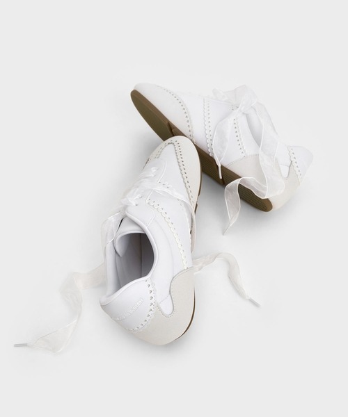 CHARLES & KEITH◆Cece ハート シアーレース スニーカー◆送料込 CHARLES & KEITH｜ハート シアーレーススニーカー | Rakuten