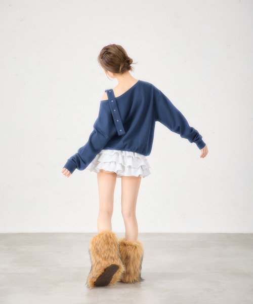 FCMM トレーナー スウェット 「日本限定」OFF SHOURDER BELT CREWNECK