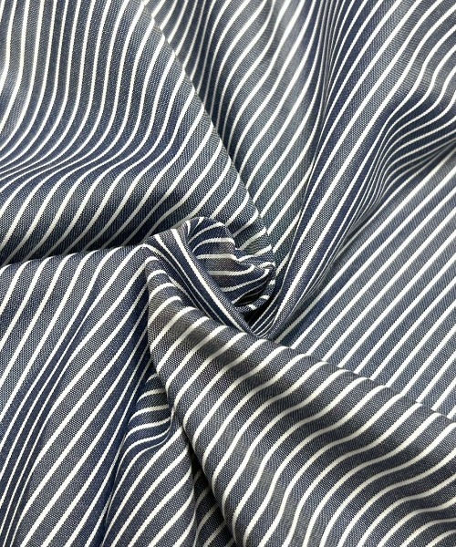 Chikashitsu+（チカシツプラス） シャツ 「Chikashitsu +」cropped