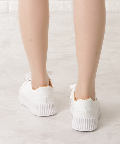 【25S/目を引くゴールド♪】CHANEL レースアップシューズ 厚底 Lace Ladies スニーカー コート風厚底レースアップスニーカー