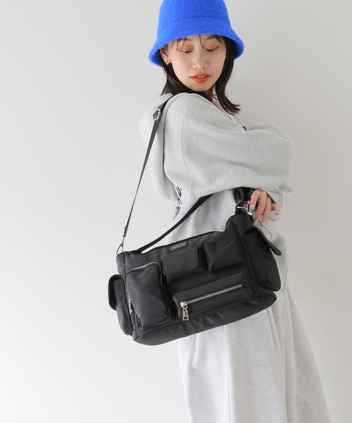 ショルダーバッグ バッグ 【ANNA SUI NYC/ アナスイエヌワイシー】マルチポケットバッグ 77633101ZOZOTOWN Yahoo!店 通販 Yahoo!ショッピング