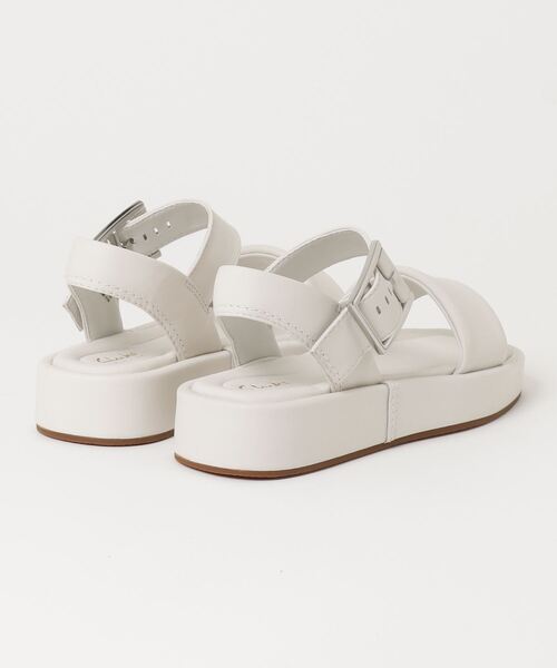 CLARKS ベルクロ ストラップ サンダル レザー アイボリー CLARKS ベルクロ ストラップ サンダル レザー アイボリー CLARKS