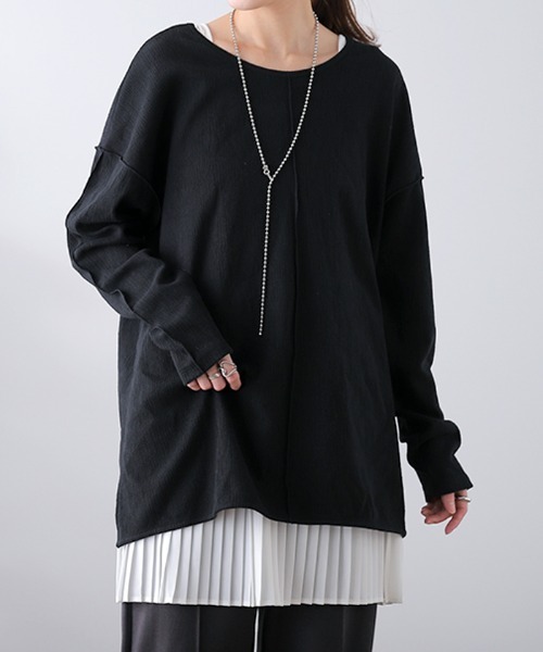 77kiiti09 argue カットソー2枚セット おまけ付き Tシャツ2枚にスカート1枚で5,000円切るって 破格すぎる