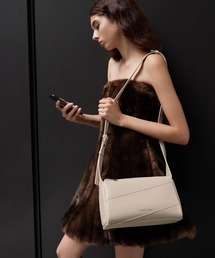 CHARLES ＆ KEITH ショルダーバッグ バッグ Trin トリン スロー