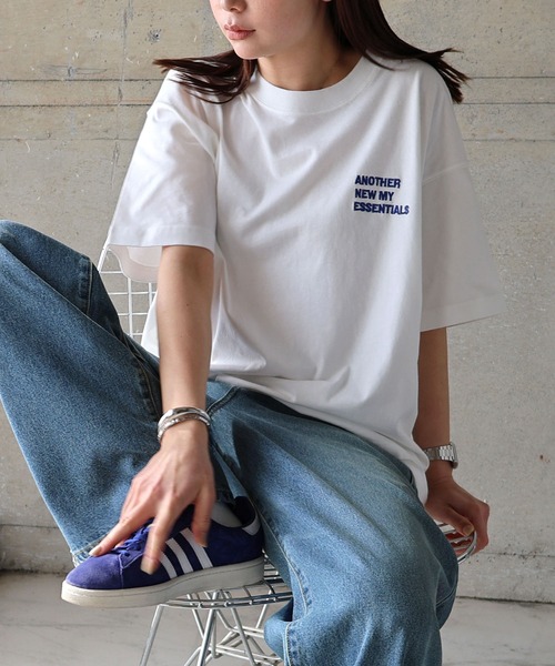 VETEMENTS ロゴ エンブロイダリー コットン Tシャツ 人気 any FAM エンブロイダリーロゴTシャツ （オフ） -ファッション