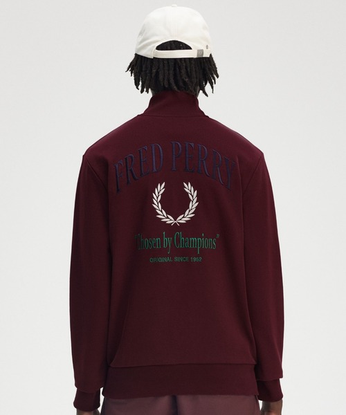 FRED PERRY トレーナー スウェット Embroidered Champion Half
