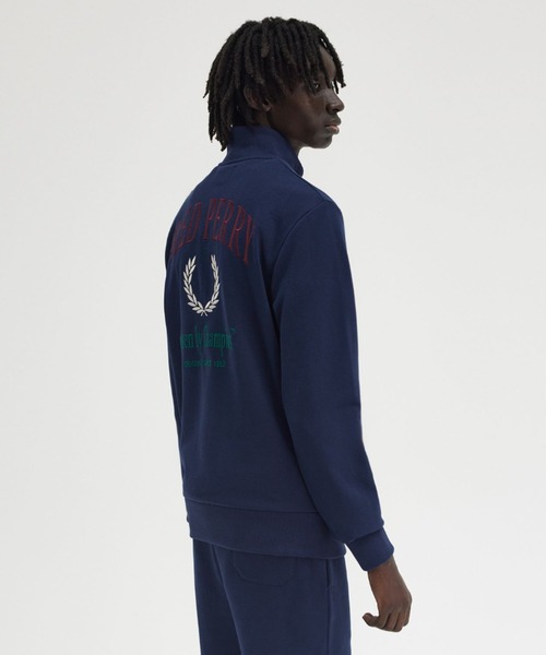 FRED PERRY（フレッドペリー） トレーナー スウェット Embroidered