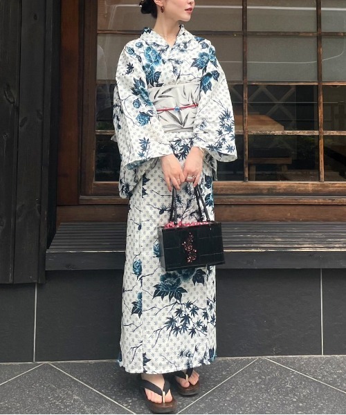 ケイタマルヤマ　浴衣　未使用品 Ameri（アメリ） 浴衣 KEITAMARUYAMA × Ameri IVORY FLOWER YUKATA