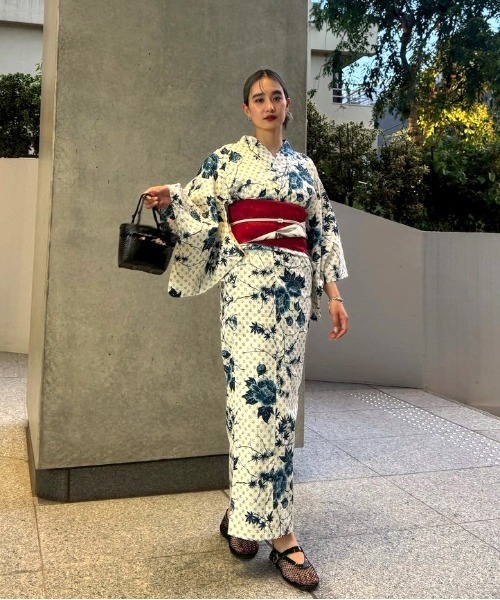 KEITAMARUYAMA × Ameri IVORYFLOWER YUKATA Ameri（アメリ） 浴衣 KEITAMARUYAMA × Ameri IVORY FLOWER YUKATA