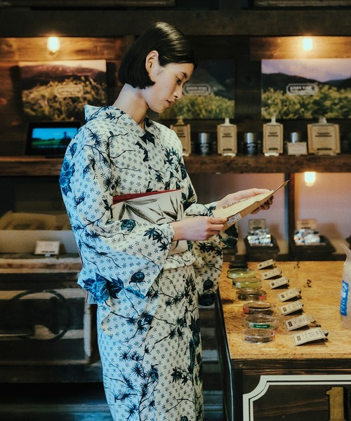 KEITA MARUYAMA（ケイタマルヤマ） 浴衣 × Ameri IVORY FLOWER YUKATA