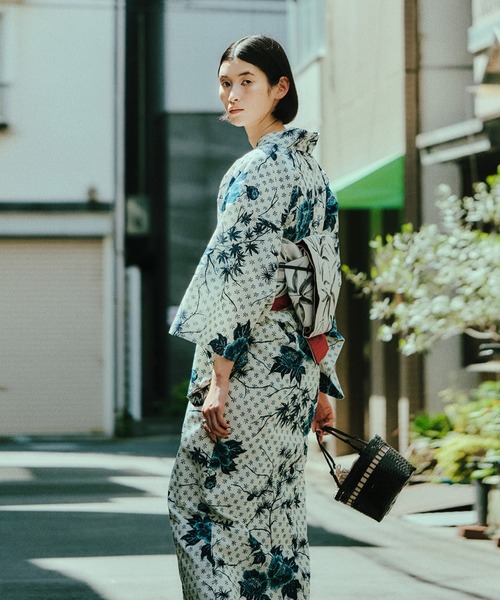 KEITA MARUYAMA（ケイタマルヤマ） 浴衣 × Ameri IVORY FLOWER YUKATA