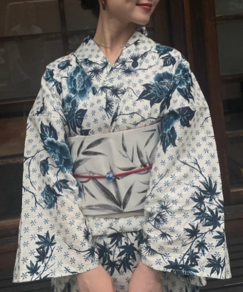 KEITA MARUYAMA（ケイタマルヤマ） 浴衣 × Ameri IVORY FLOWER YUKATA