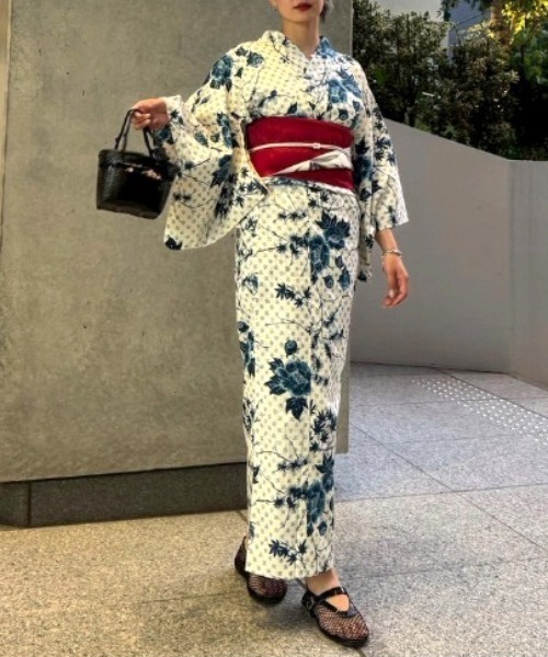 KEITA MARUYAMA（ケイタマルヤマ） 浴衣 × Ameri IVORY FLOWER YUKATA