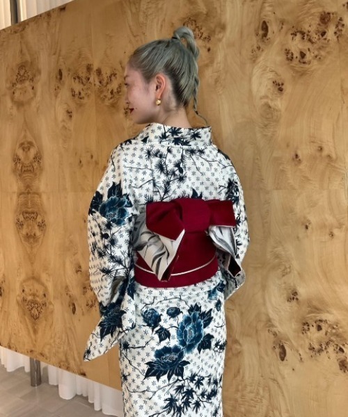 KEITA MARUYAMA（ケイタマルヤマ） 浴衣 × Ameri IVORY FLOWER YUKATA