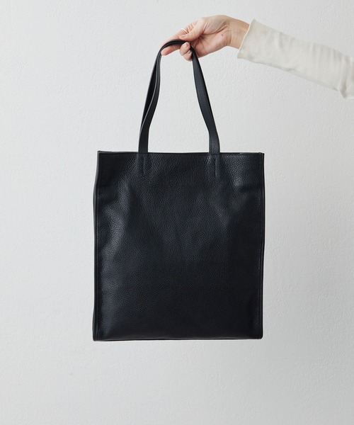 イオペレ ボストンバッグ ブラック ドクロ レザー IO PELLE 2way 極美品✨ IOpelle トートバッグ 2way ドクロ スタッズ ブラック