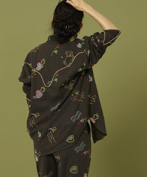 ブラウス シャツ Freada/フリーダ モチーフ刺繍 柄シャツ レディース | Freada | 20