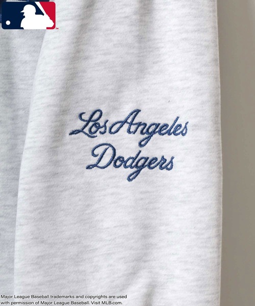トレーナー スウェット 裏起毛 MLB/メジャーリーグベースボール 別注 オーバーサイズ 裏起毛 ロゴ ワッペン ワンポイント刺繍 スウェット トレーナー/レデ… | MLB | 18