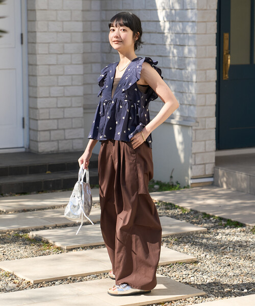 NOKO OHNO ジレ ベスト フリル ビジュー 黒 38 春 美品 M S FREAK'S STORE（フリークスストア） ベスト ジレ 夏 インド 小花刺繍