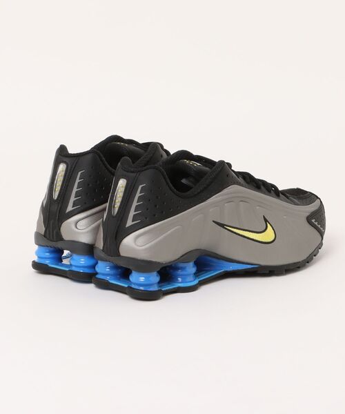 NIKE shox R4（メンズシューズ、紳士靴） | ファッション のおすすめ