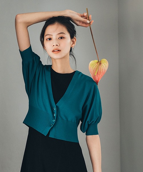 「NATURAL BEAUTY BASIC」 7分袖ニットカーディガン FREE ホワイト レディース_画像2