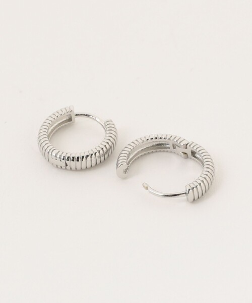 Ray BEAMS / K10 ナカオレ フープ ピアス Ray BEAMS / K10 ナカオレ フープ ピアス（Ray BEAMS（ピアス