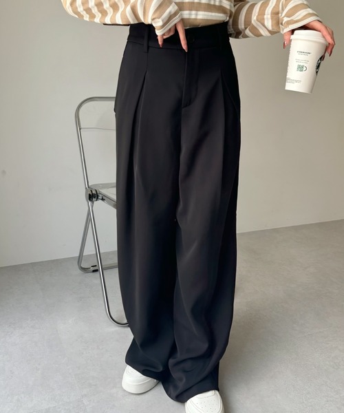 美脚シルエット フレア スラックス ストレート モダンコーデ Ada. スラックス パンツ 「美脚シルエット」 センタータック