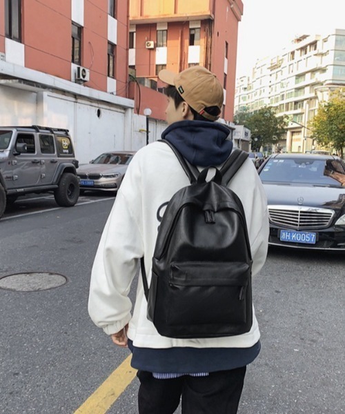 リュック　ブラック　新品　フォロー割-200円 セール】【2size展開】【A4収納可】ユニセックス多機能フラップ