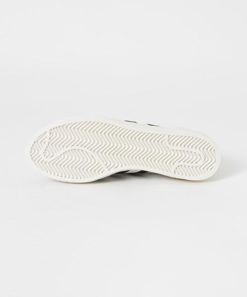 スニーカー adidas　SUPERSTAR 82 メンズの画像