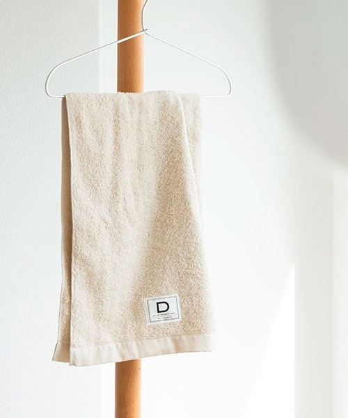 タオル+バス用品 A Bathing Ape CROSSBONE SPORTS TOWEL A BATHING APE（アベイシングエイプ） タオル APE CROSSBONE SPORTS