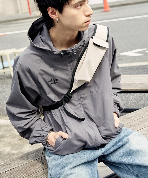 umbro（アンブロ） ジップアップブルゾン MEDIUM グレー メンズ