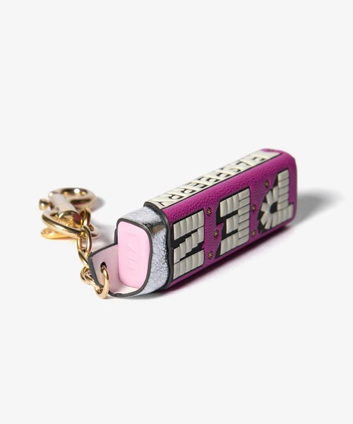 ANYA HINDMARCH キーホルダー Anya Brands Charm Raspberry Pez