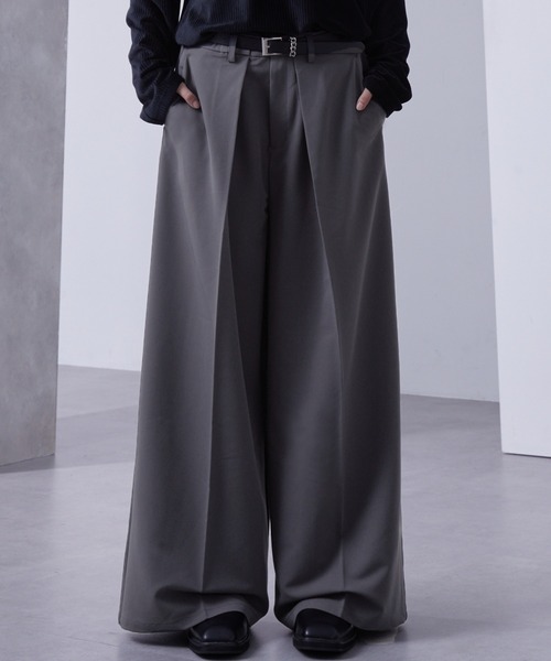 Loose スラックス フォールディッドタック ワイドストレート