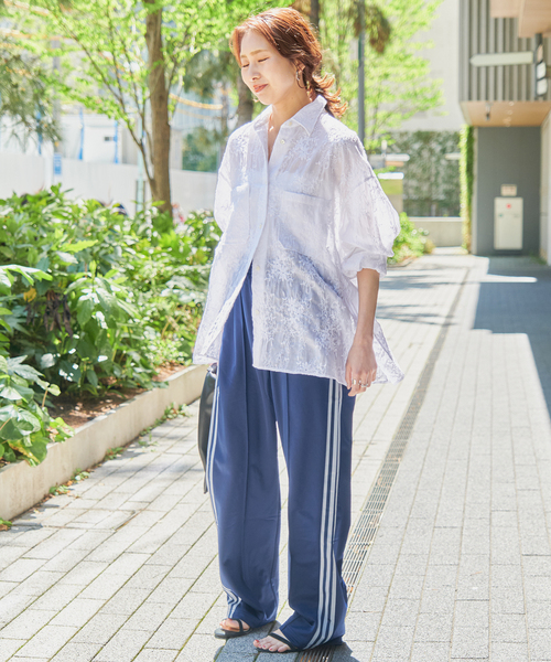 Spick&Span　シアーエンブロイダリーシャツ　花柄刺繍　白　2024SS Spick＆Span（スピック アンド スパン） シャツ ブラウス シアーエン