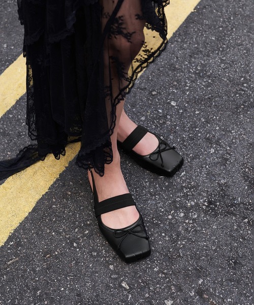 CHARLES ＆ KEITH（チャールズ&キース） バレエシューズ パンプス