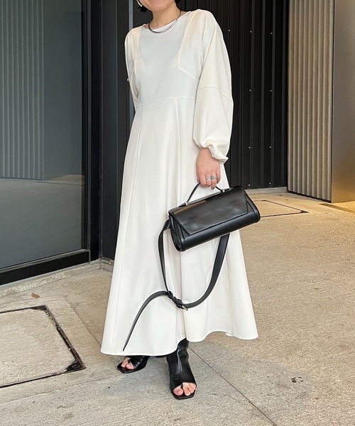 美品　maje マージュ ワンピース　白 CAPRICIEUX LE'MAGE（カプリシューレマージュ） ワンピース 「ZOZOTOWN