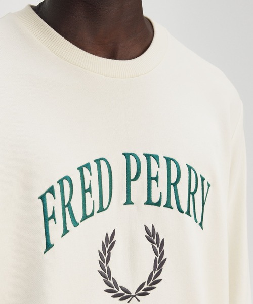 FRED PERRY トレーナー スウェット Embroidered Champion