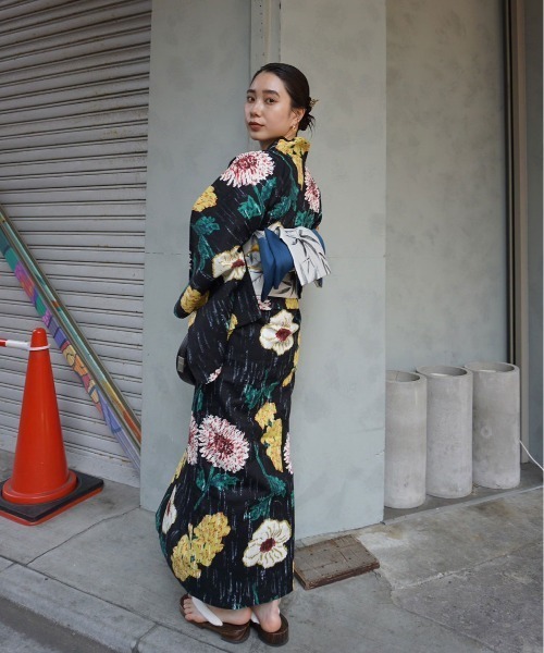浴衣 KEITAMARUYAMA Ameri BLACK YUKATA Ameri（アメリ） 浴衣 KEITAMARUYAMA × Ameri BLACK FLOWER YUKATA